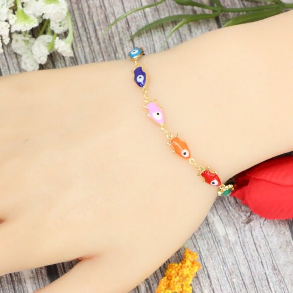 "Trendy Handmade Bracelet – A Stylish Gift for Women & Girls, MAR091902 - Picture 7 of 10